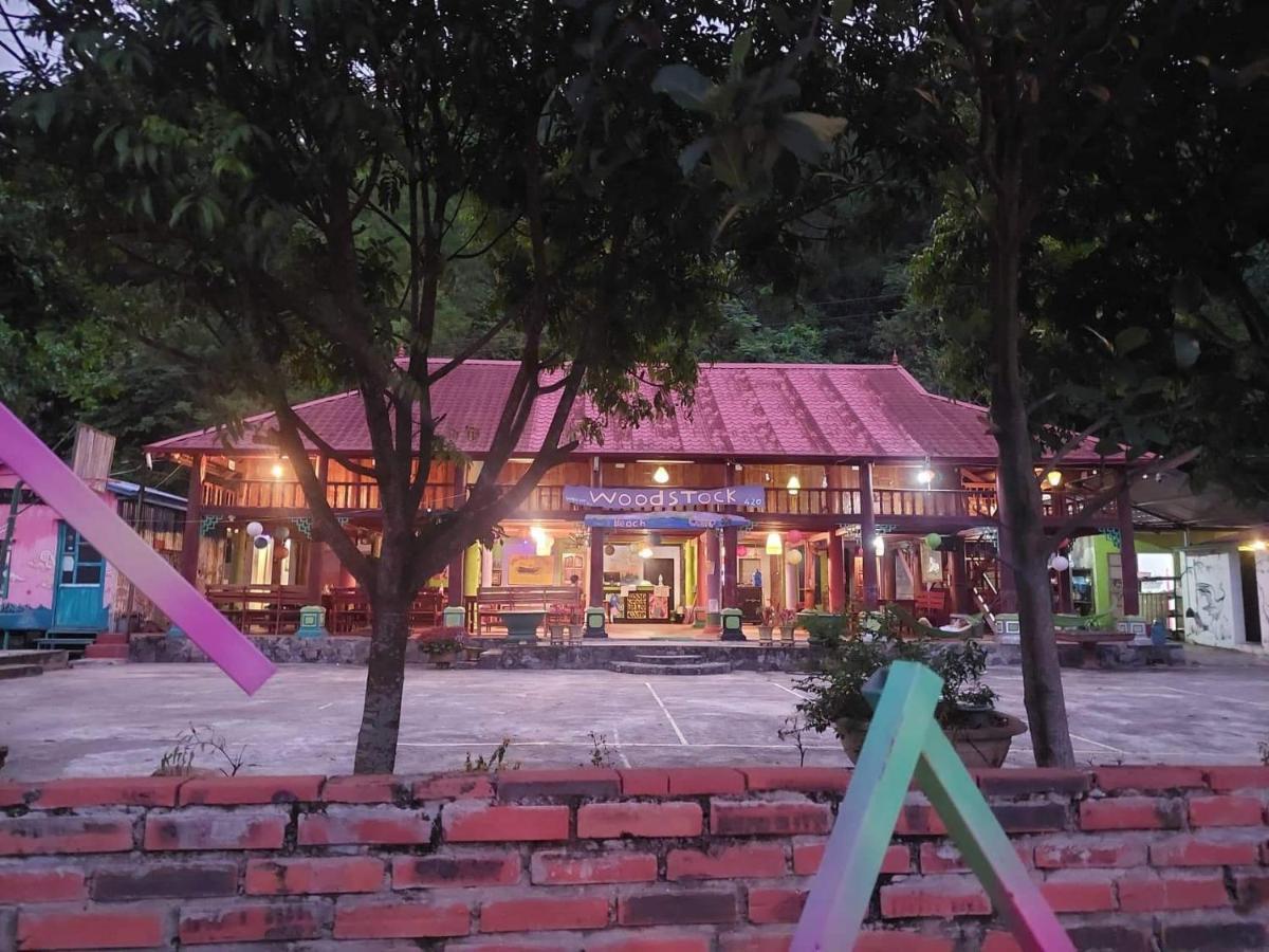 Woodstock Beach Camp Hien Hao Zewnętrze zdjęcie